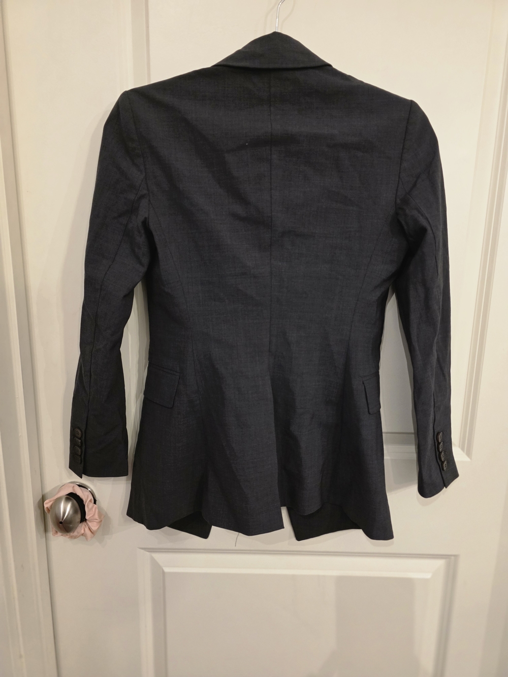 THEORY Etiennett Blazer In  Good Wool - Picture 8 of 10